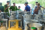 Nhiều vỏ bình gas 'một đi không trở lại'